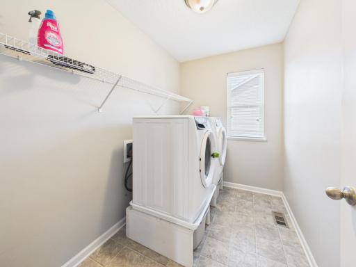 6598 Jeffery Avenue S, Cottage Grove, MN 55016