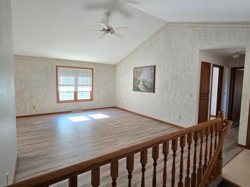 735 10th Avenue S, Waite Park, MN 56387
