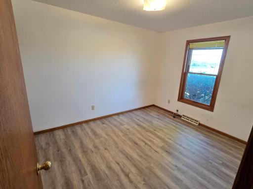 735 10th Avenue S, Waite Park, MN 56387