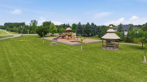424 44th Avenue S, Moorhead, MN 56560