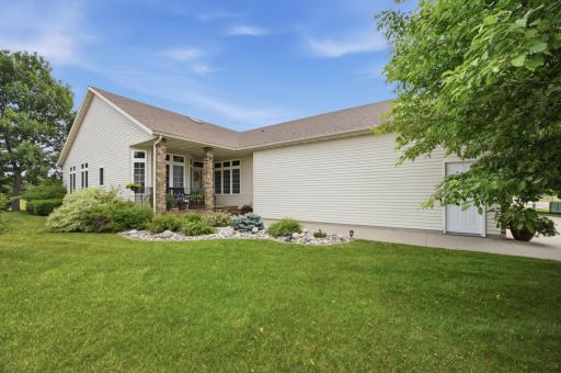 424 44th Avenue S, Moorhead, MN 56560