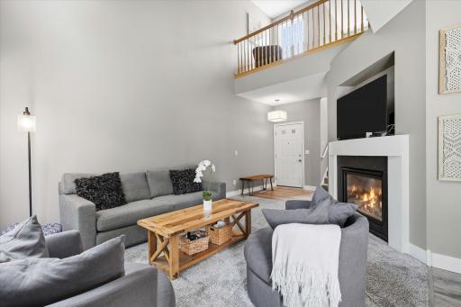 16320 Jatos Circle, Lakeville, MN 55044