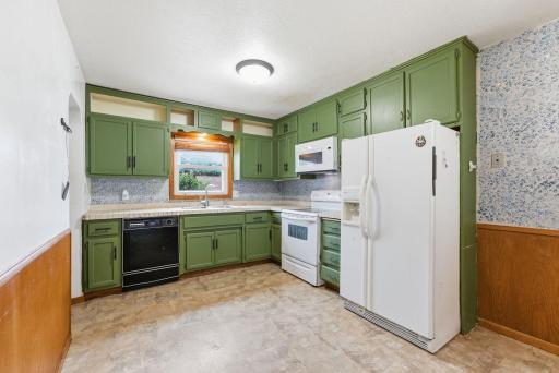 108 21st Avenue N, Saint Cloud, MN 56303