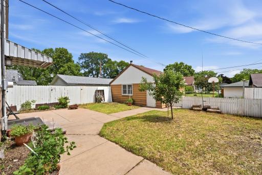 108 21st Avenue N, Saint Cloud, MN 56303