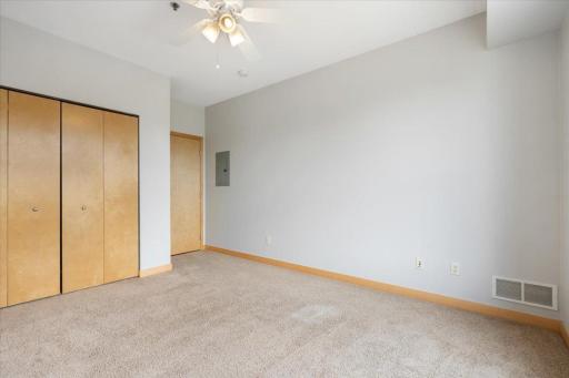 2900 University Avenue SE, 503, Minneapolis, MN 55414