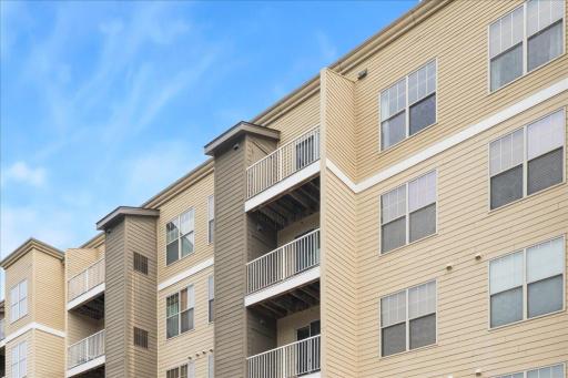 2900 University Avenue SE, 503, Minneapolis, MN 55414