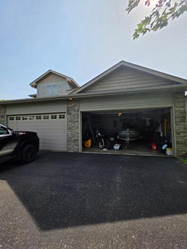 7474 NE Lamont Avenue NE, Albertville, MN 55301