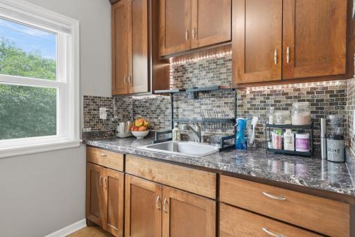 3952 Oakland Avenue, Minneapolis, MN 55407