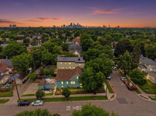 3-web-or-mls-DJI_20260702131224_0378_D_twilight_c5649ecd.jpg