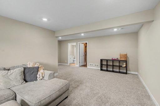14211 Cheshire Lane N, Dayton, MN 55327