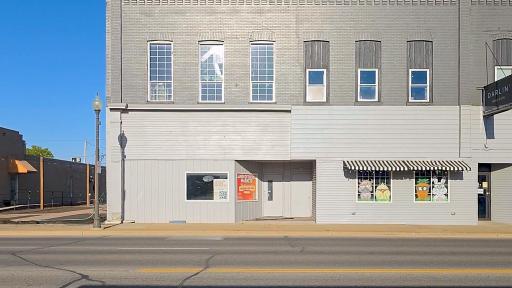 118 Main Street N, Stewartville, MN 55976