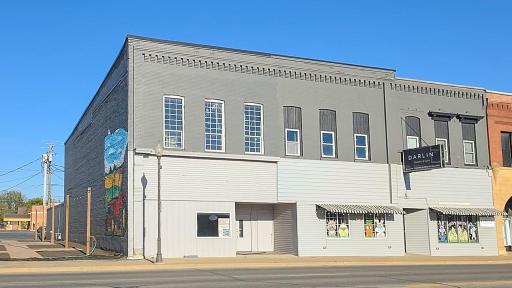 118 Main Street N, Stewartville, MN 55976