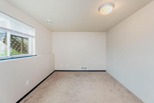 3034 38th Avenue S, Moorhead, MN 56560