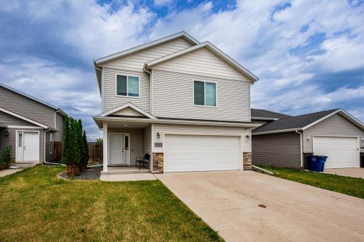 3034 38th Avenue S, Moorhead, MN 56560