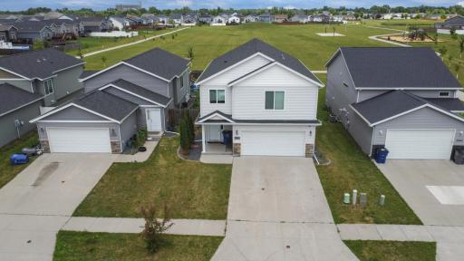 3034 38th Avenue S, Moorhead, MN 56560