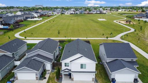 3034 38th Avenue S, Moorhead, MN 56560