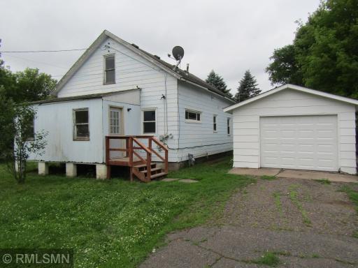 25 W 7th Street, Rush City, MN 55069