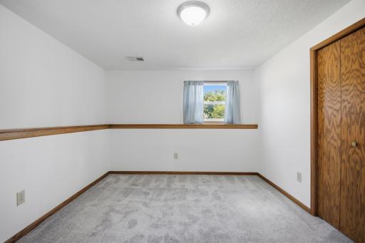 717 Colonial Circle, Faribault, MN 55021