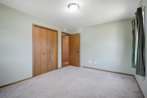 717 Colonial Circle, Faribault, MN 55021