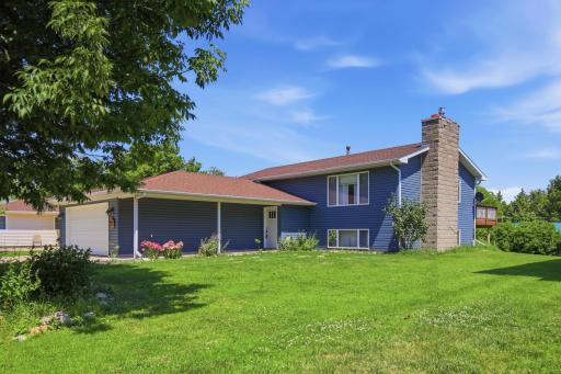 717 Colonial Circle, Faribault, MN 55021