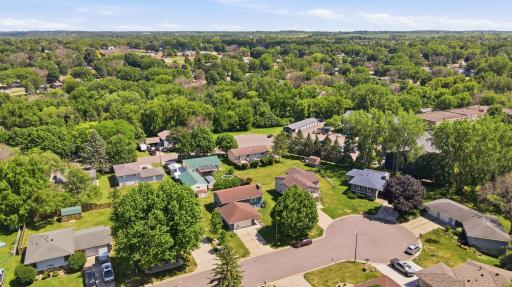 717 Colonial Circle, Faribault, MN 55021