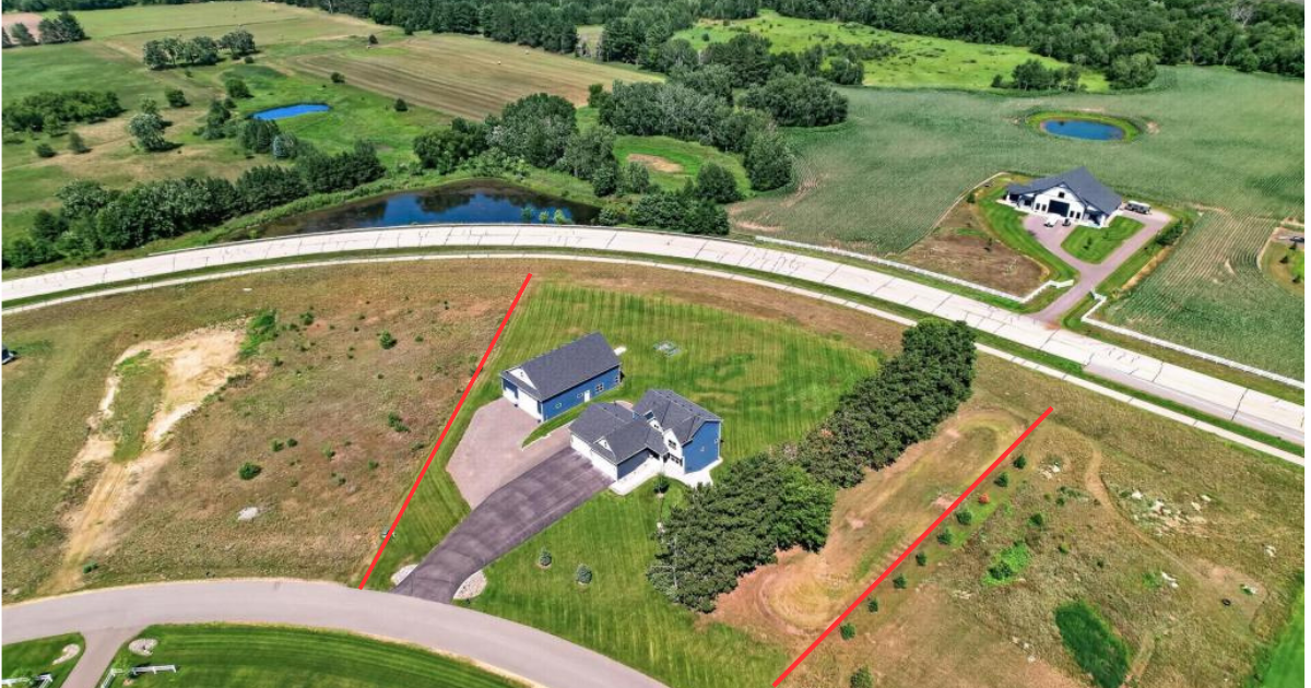 Property lines shown in this image are for illustrative purposes only and are intended to provide a general representation of the property's boundaries.