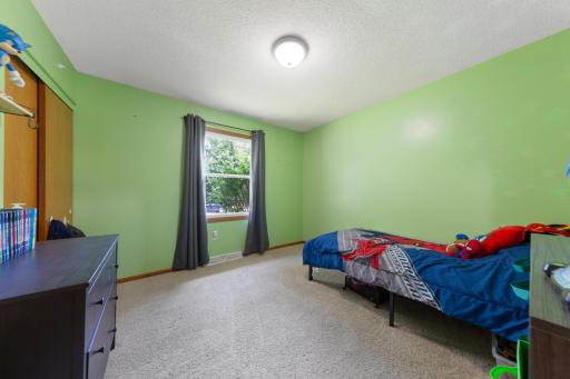 455 Maple Lawn Avenue, Faribault, MN 55021