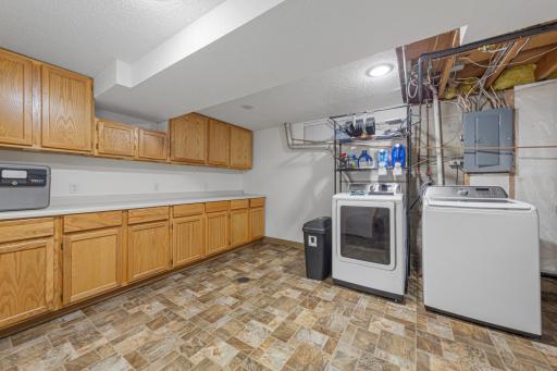 455 Maple Lawn Avenue, Faribault, MN 55021