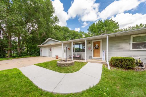 455 Maple Lawn Avenue, Faribault, MN 55021