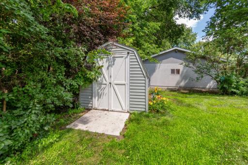 455 Maple Lawn Avenue, Faribault, MN 55021