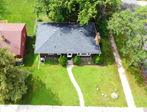 2022 Hyacinth Avenue E, Saint Paul, MN 55119