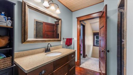 Upper 3/4 Bath