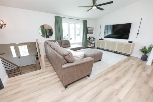 2501 Shadow Lane SE, Alexandria, MN 56308