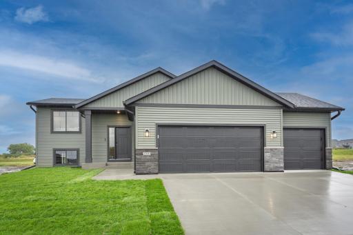 Photo for 1306 9th Avenue NW, Kasson, MN 55944 - listing #7100901 1306 9th Avenue NW, Kasson, MN 55944