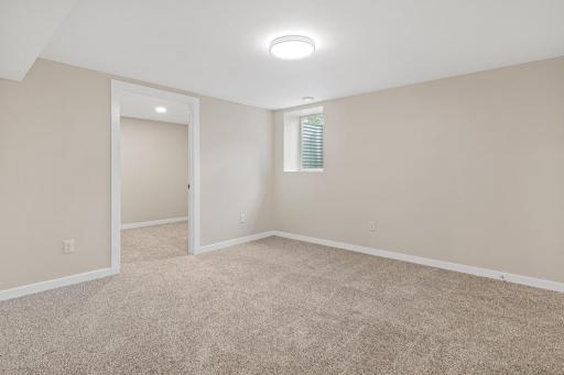 621 5th Avenue S, Hopkins, MN 55343