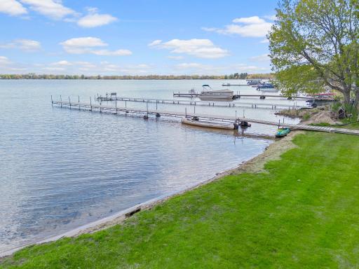 Cast a line, go for canoe ride, boat days on the lake - sounds dreamy!!