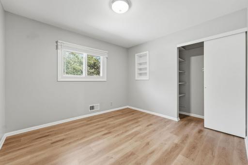 6407 Orchard Avenue N, Brooklyn Park, MN 55429