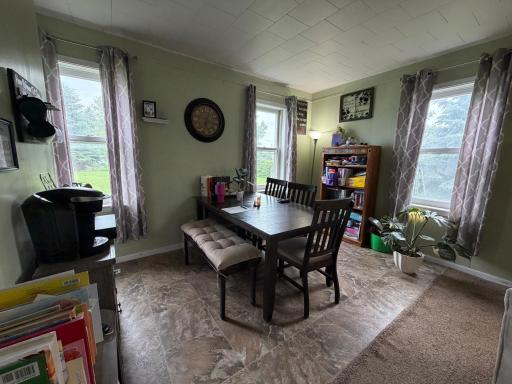 204 3rd Avenue SW, Roseau, MN 56751