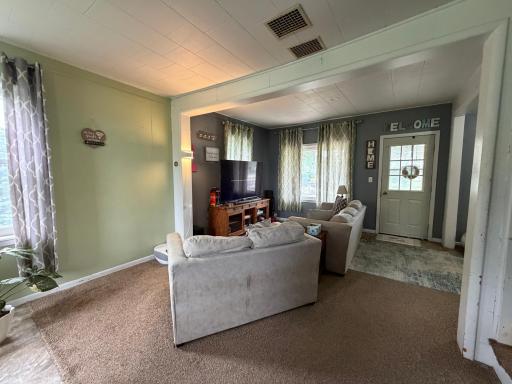 204 3rd Avenue SW, Roseau, MN 56751