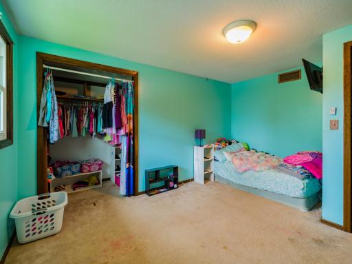 1402 Southview Lane, Albert Lea, MN 56007