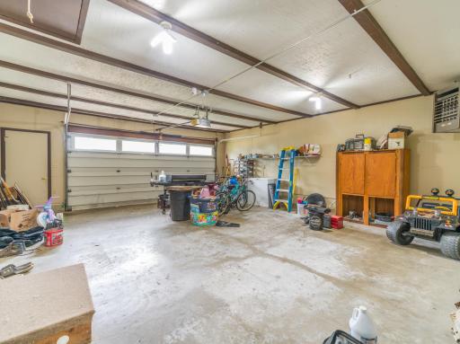 1402 Southview Lane, Albert Lea, MN 56007