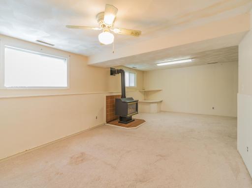 1402 Southview Lane, Albert Lea, MN 56007