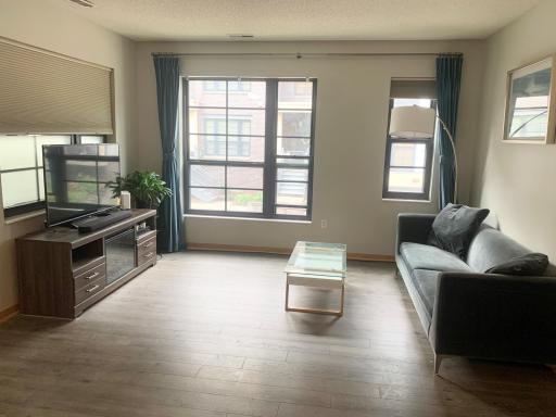 Saint Paul, MN 55114