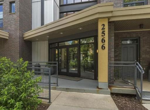 Saint Paul, MN 55114