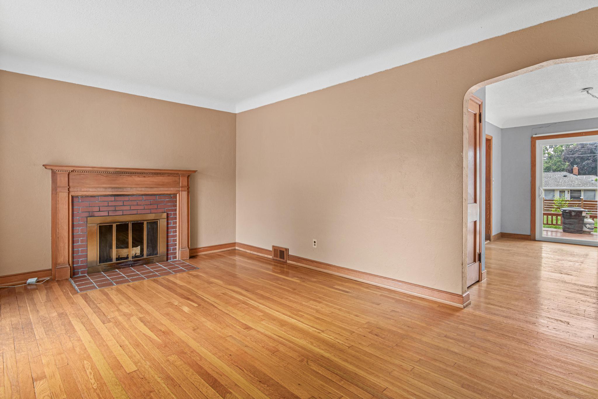 1639 Chamber St N-4.jpg