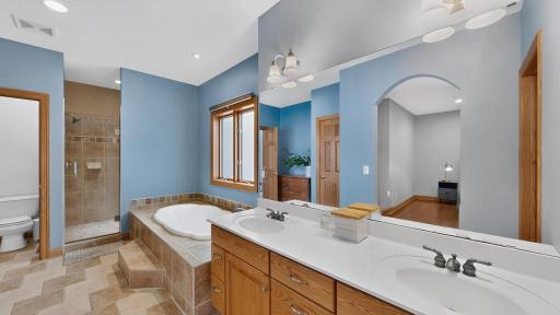 2967 Darcy Drive NE, Rochester, MN 55906