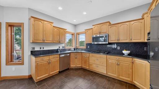 2967 Darcy Drive NE, Rochester, MN 55906