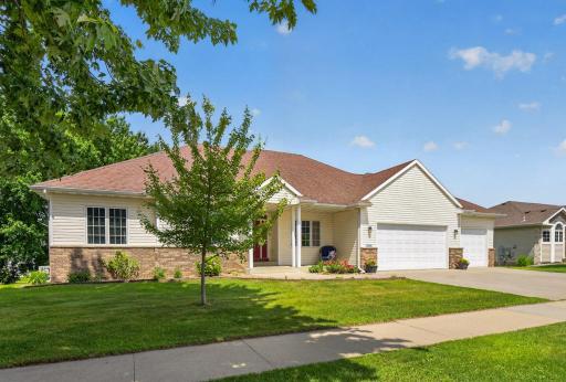 2967 Darcy Drive NE, Rochester, MN 55906
