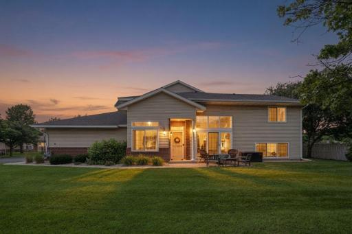 HOME! Your end-unit, VAULTED, open AND airy townhome awaits in the heart of Rosemount!