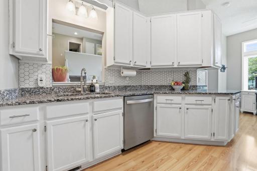 15035 December Way, Rosemount, MN 55068